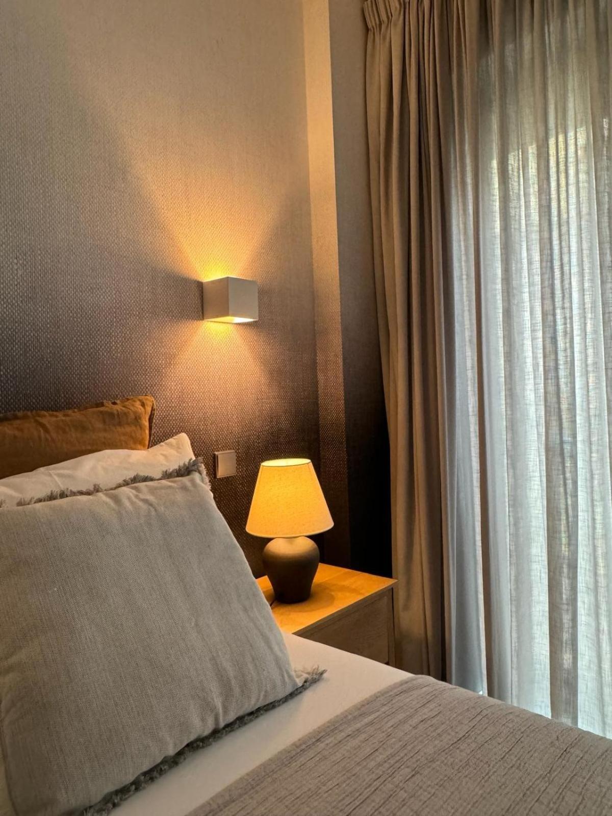 Apartment Orange 3 House - Chiado Studios Lissabon